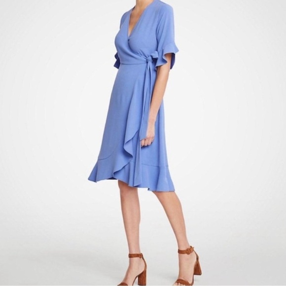 NWT Ann Taylor‎ Blush Blue Tie Waist Puff Sleeve Dress Size 6 - Picture 1 of 12